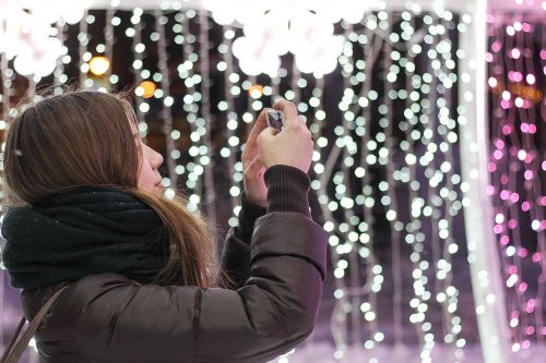 selfie lights background female