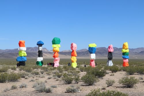 seven magic mountains las vegas nevada