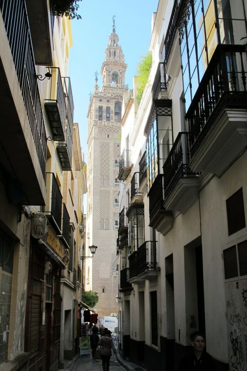 seville spain minaret