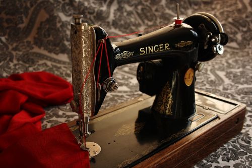 sewing machine antique vintage