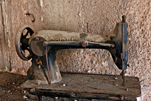 sewing machine old oblivion