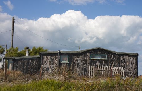 shack hut old