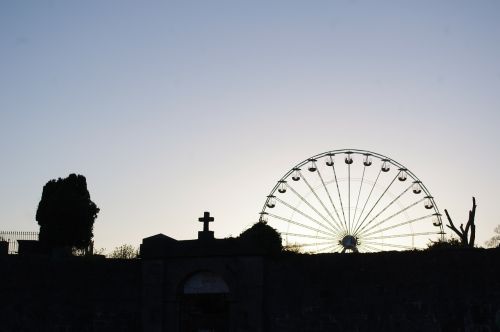 shadow ferris wheel sky