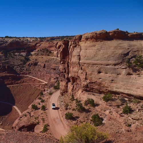 shafer trail road  desert  canyonlands