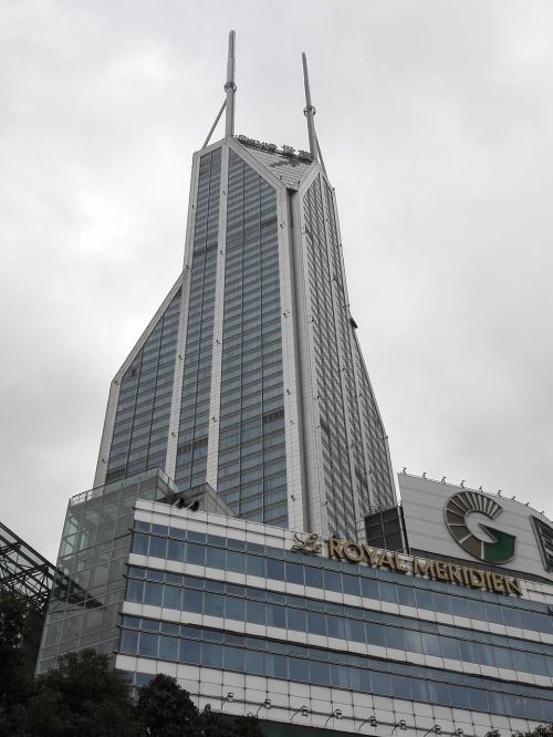 shanghai skyscraper building