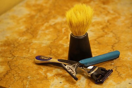 shaving badger barber