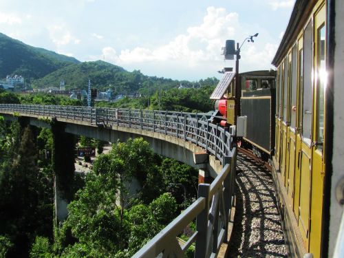 shenzhen guangdong oct train tracks