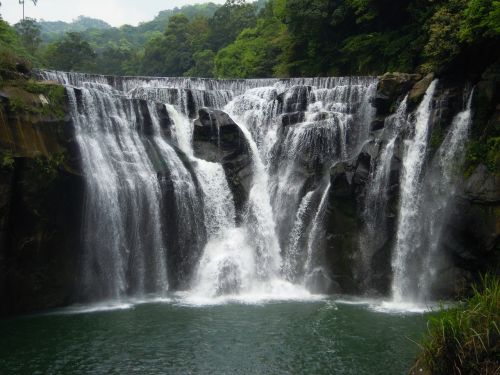 shifen waterfall waterfall taiwan