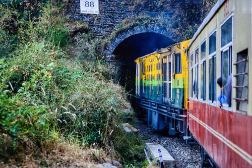 shimla railway train
