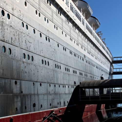 ship faded glory ocean liner
