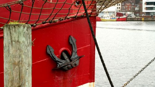 ship anchor water