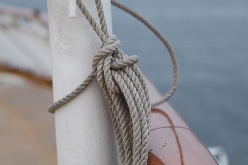 ship harness lines rope
