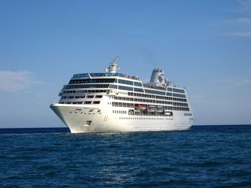 ship cruise liner