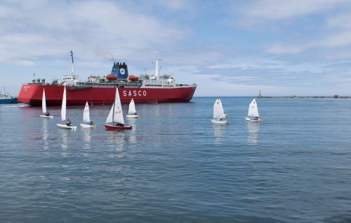 ship ferry yachts