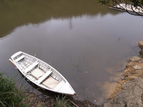 ship lake view white