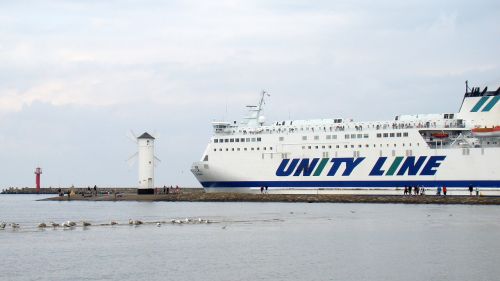 ship liner windmill