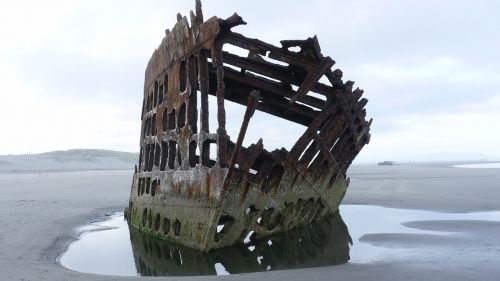 ship wreck shipwreck