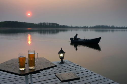 ship sunset wine glasses