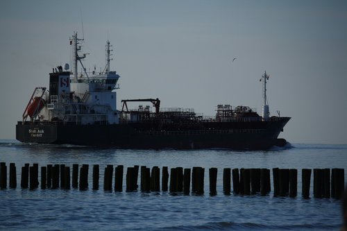 ship  tanker  sea