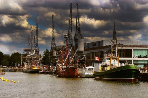 ships boats sea