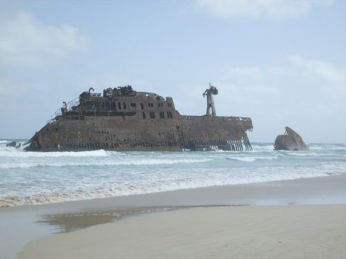 shipwreck sea africa