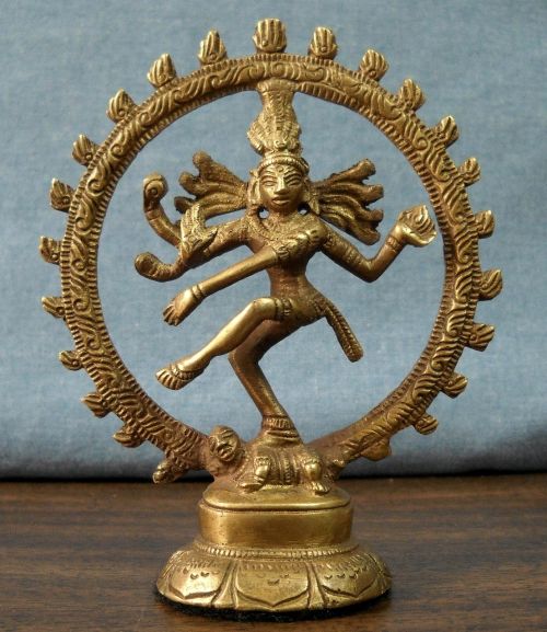 shiva cosmic dancer hindu