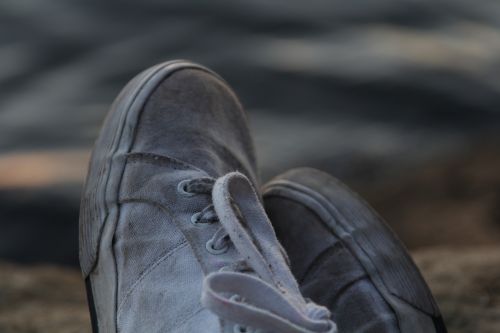 shoe macro laces