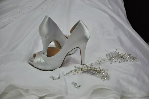 shoe white marriage