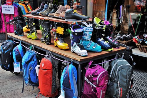 shoes  ski  accessories