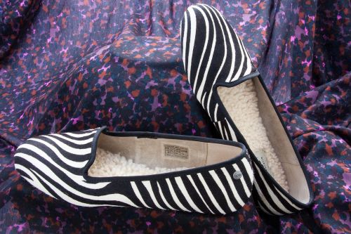 shoes slipper zebra pattern