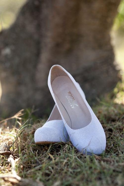 shoes whites marriage