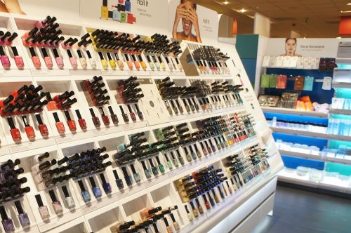 shop make up showcase