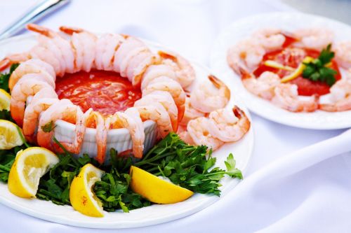 shrimp cocktail food presentation seafood