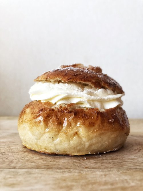 shrove buns  cream bun  bun