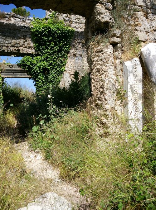 side antalya ruin