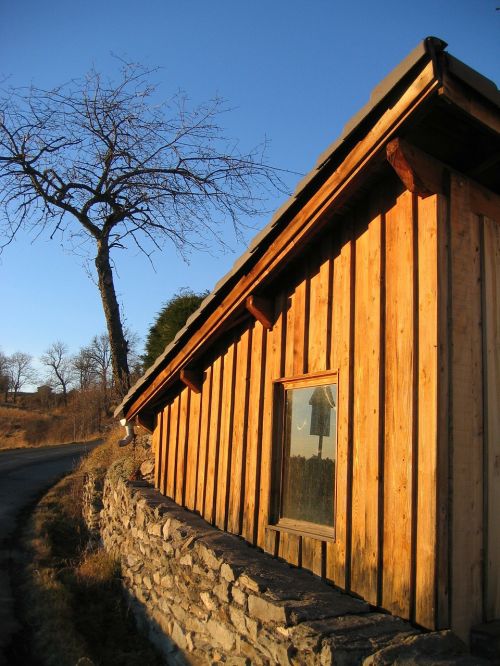 siding wood house