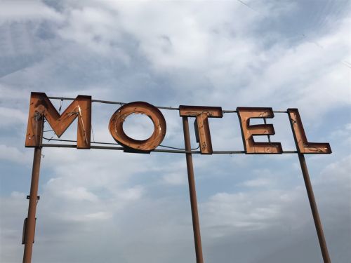sign motel retro
