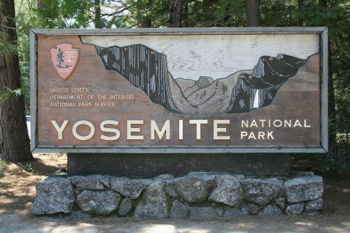 sign national park yosemite