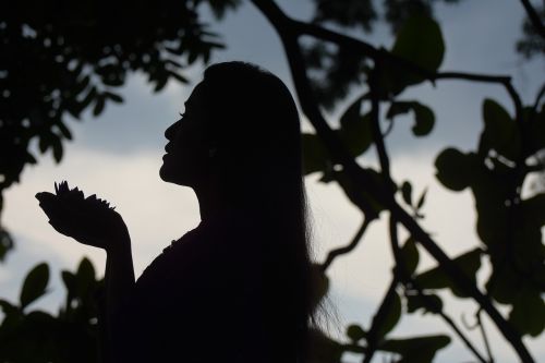 silhouette woman beauty