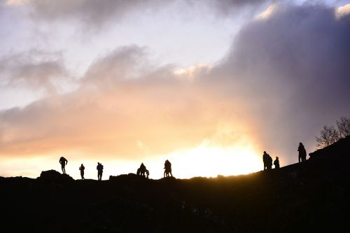 silhouette sunset mountain