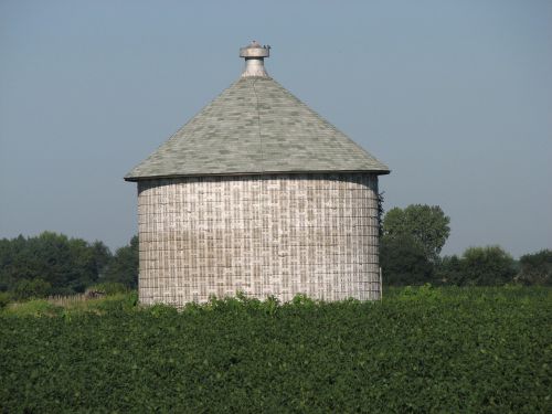 silo field farming