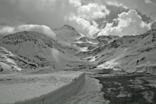 simplon pass switzerland snow