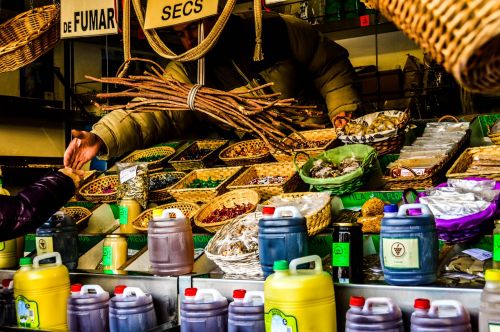 market colors food