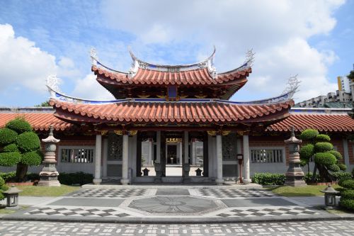 singapore chinese temple pagoda