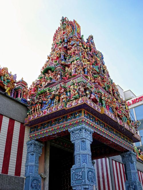 singapore little india sri veeramakaliamman hindu temple