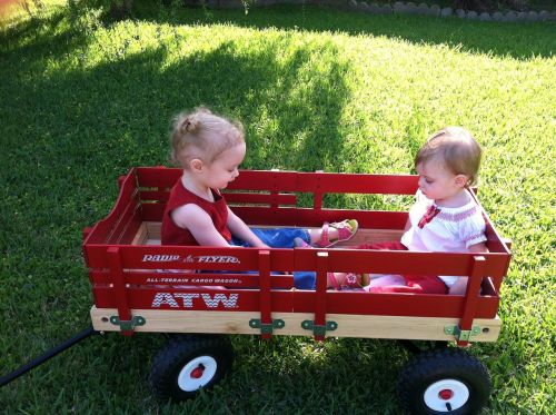 sister wagon play