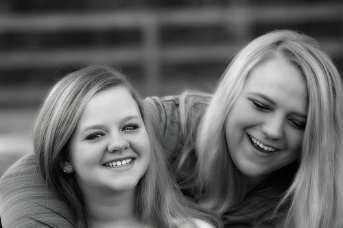 sisters laughing love