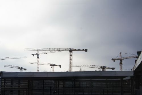 site crane cranes