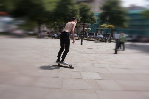 skateboard roll move