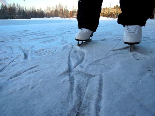 skates skate feet